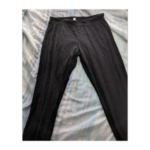 Comfortable black leggings